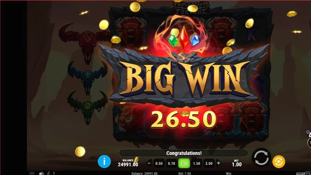 Tampilan visual slot Triple Beasts of Fortune dengan latar belakang ngarai prasejarah